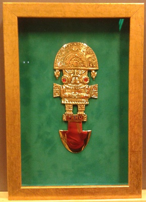 Сувенир из Перу. 3Д оформление. Рама "коробочка", бархатное паспарту, музейное стекло.